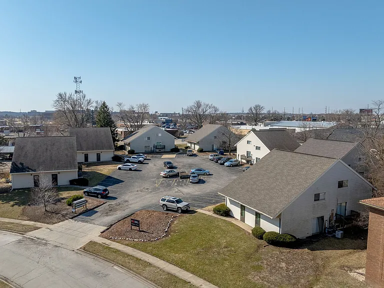 717 Fairmont Dr — Photo 27