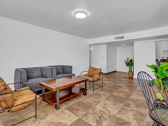 5th image of 4827 N 63rd Ln
