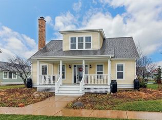 1546 Levi Baxter St, Grayslake, IL 60030