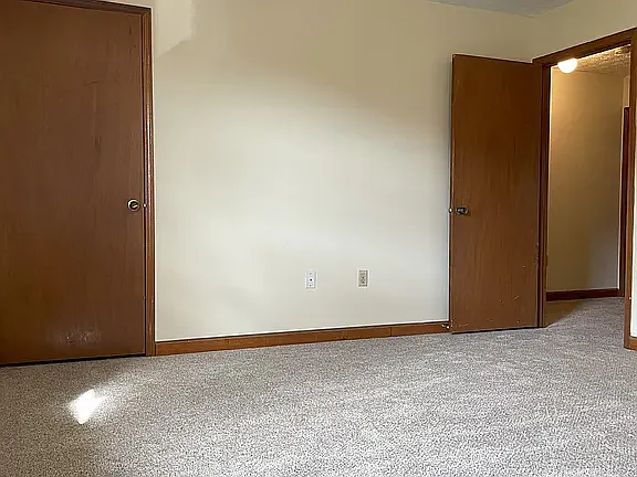 105 Mayflower Rd — Photo 16