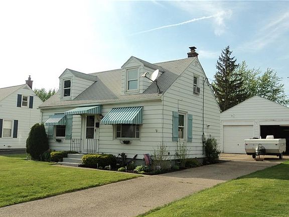 2nd image of 20 Beale Ave