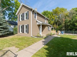 1321 Spring St, Davenport, IA 52803