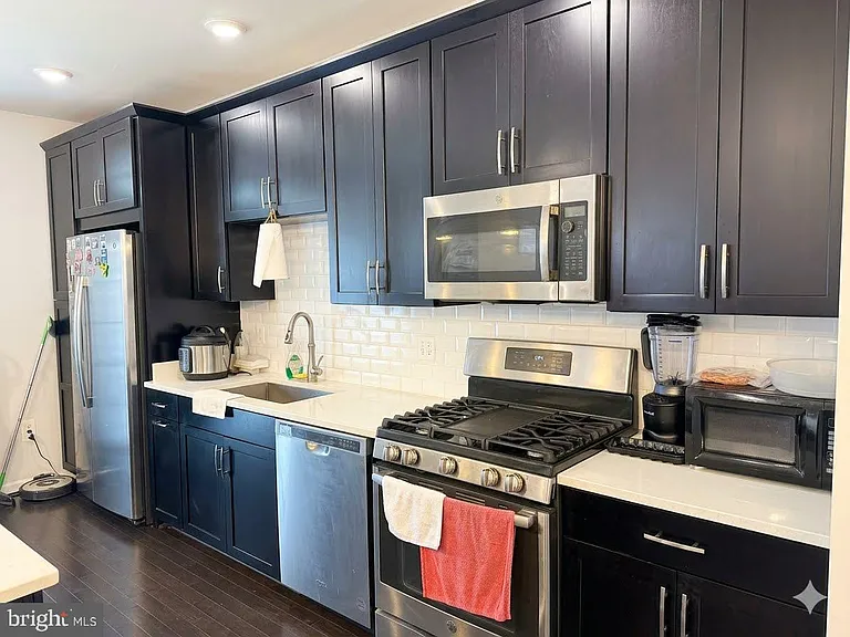 23257 Southdown Manor Ter #106 — Photo 5
