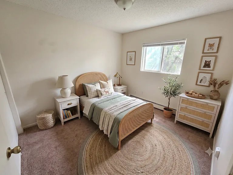 4740 Scenic Cir — Photo 4
