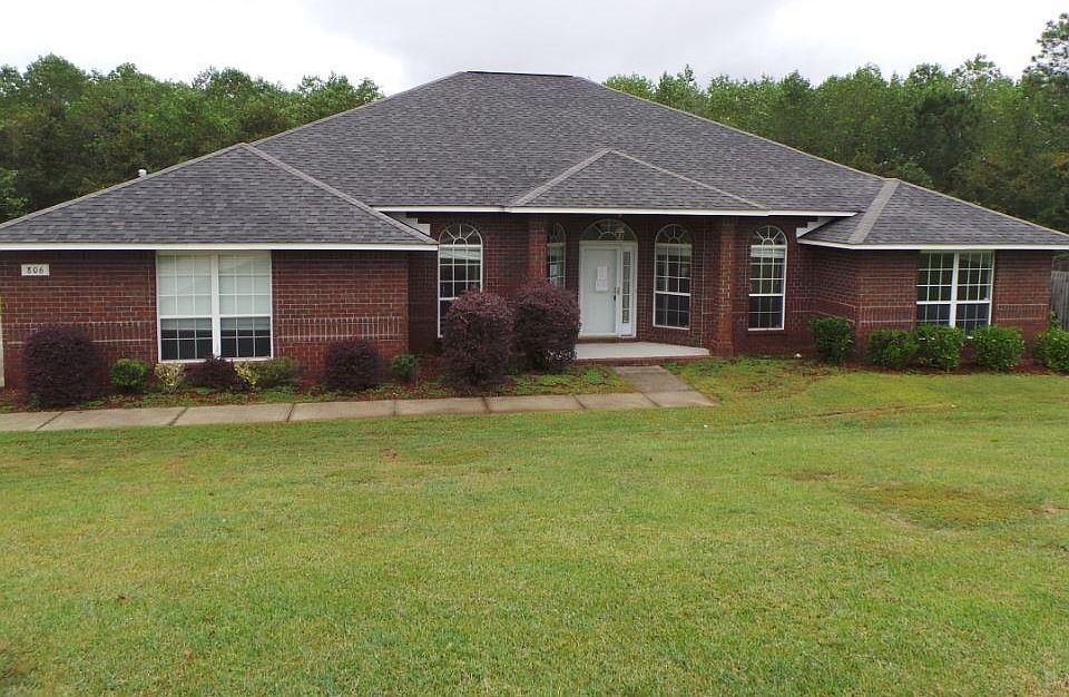 1st image of 806 Chesapeake Trl
