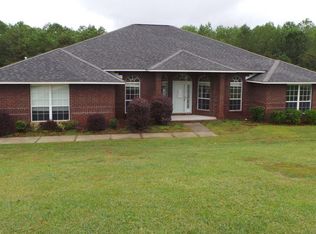 806 Chesapeake Trl, Cantonment, FL 32533