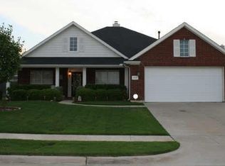 510 Titleist Dr, Mansfield, TX