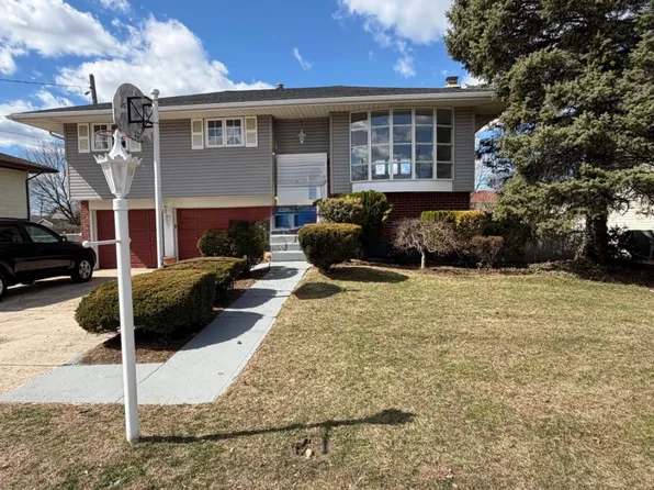 (undisclosed Address), Deer Park, NY 11729