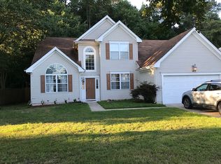 2916 Chestwood Bnd, Virginia Beach, VA 23453