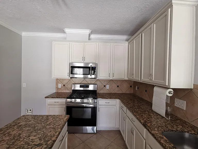 24503 Colonial Maple Dr — Photo 16