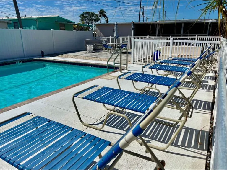 8705 S Tamiami Trl — Photo 17