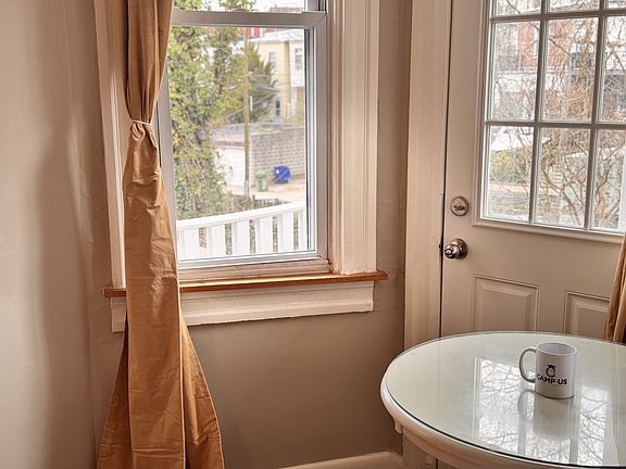 4th image of 2732 Guilford Ave #203