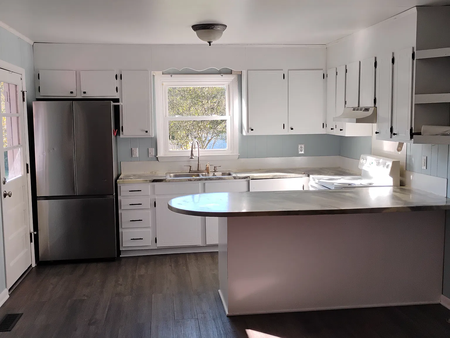 813 Orchard St — Photo 3