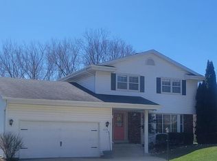 8055 W Abbott Ave, Greendale, WI 53129