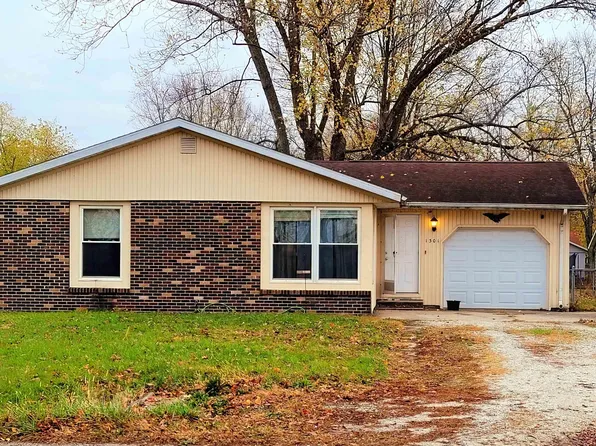1301 S Dayton Rd, Delphi, IN 46923