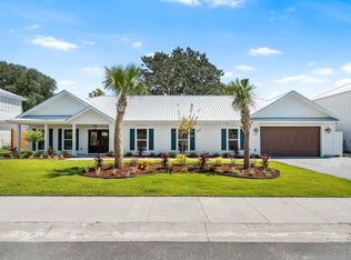 113 Fletcher Way, Destin, FL 32541