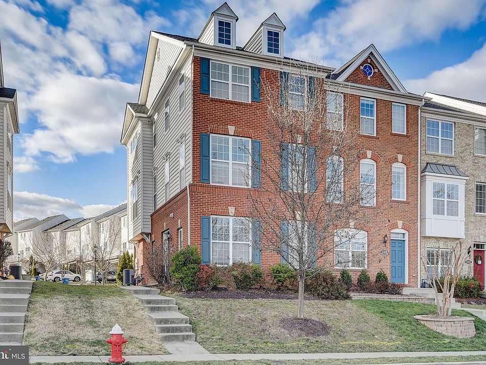 1st image of 23137 Hanworth St