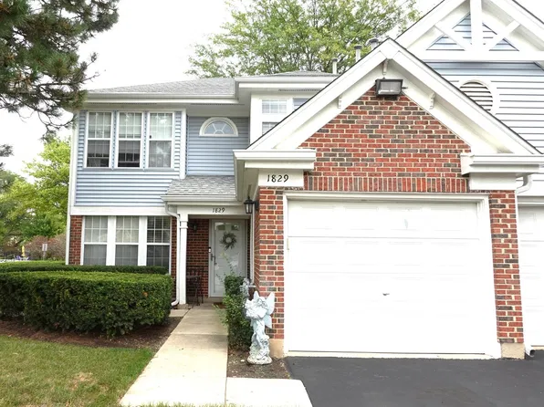 1829 Quaker Hollow Ln #1829, Streamwood, IL 60107
