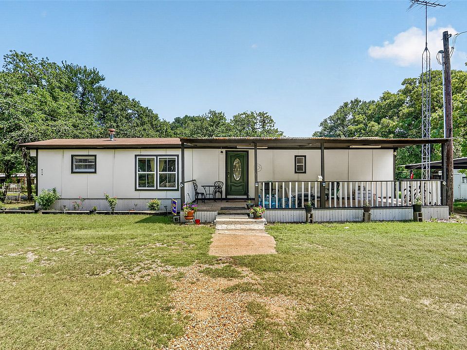 1st image of 916 Fawn Dr