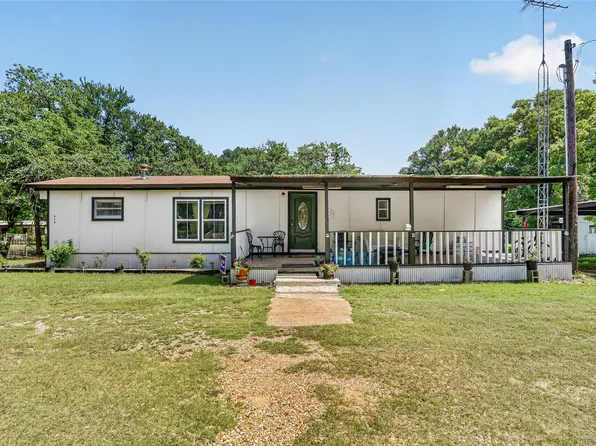 916 Fawn Dr, Granbury, TX 76049