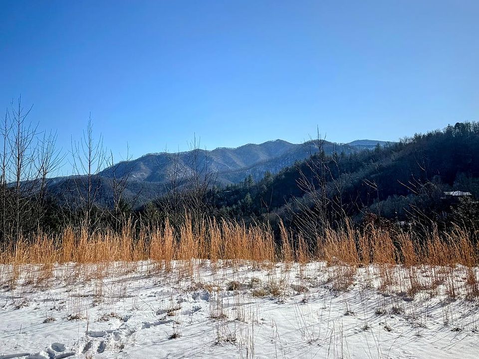 1st image of 670 Big Pine Trce