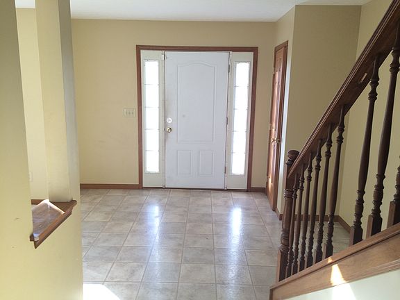 2nd image of 3906 Highland Bluff Dr