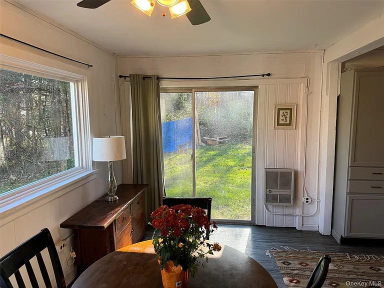 359 Masten Rd — Photo 1