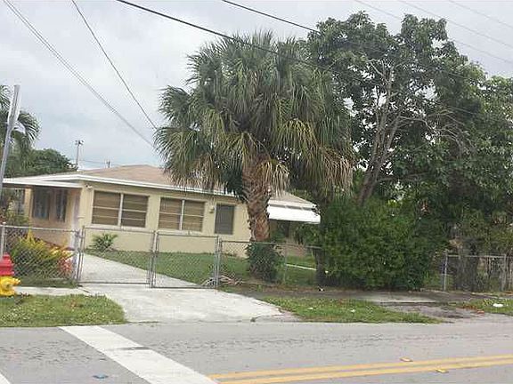 2nd image of 2290 NW 155th St