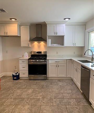 4th image of 4112 Henican Pl