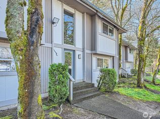 4535 SW 321st St APT J10, Federal Way, WA 98023