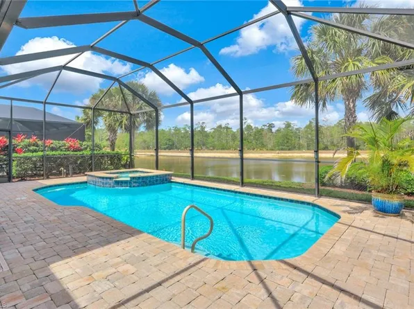 7451 Blackberry DR, NAPLES, FL 34114