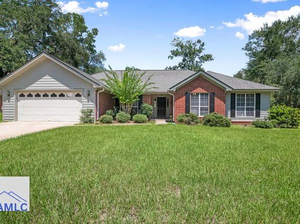810 Winchester Rd, Hinesville, GA 31313