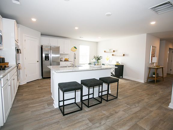 7th image of this home