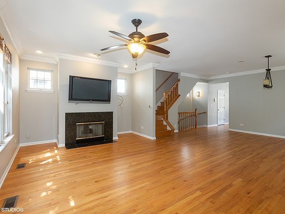 5th image of 4922 S Cornell Ave #A