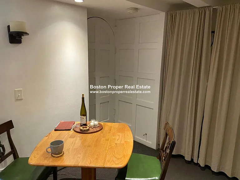 113 Beacon St #7 — Photo 9