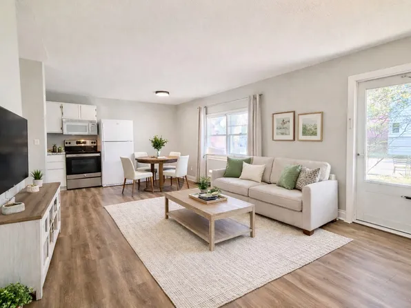 3216 Pleasant Ave APT B, Norfolk, VA 23518