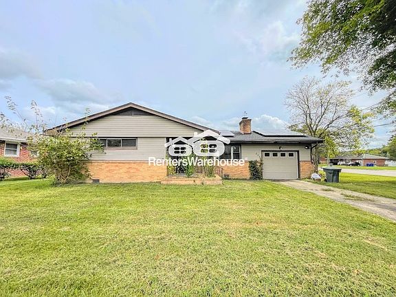 2nd image of 800 Catalina Dr