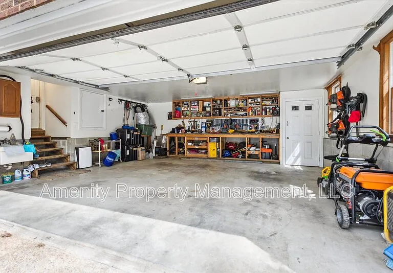 5974 Ladysmeade Ln — Photo 42