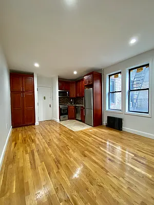 Rented by Hagstrom Management Inc | media 18