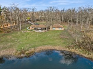 2000 Half Day Rd, Highland Park, IL 60035