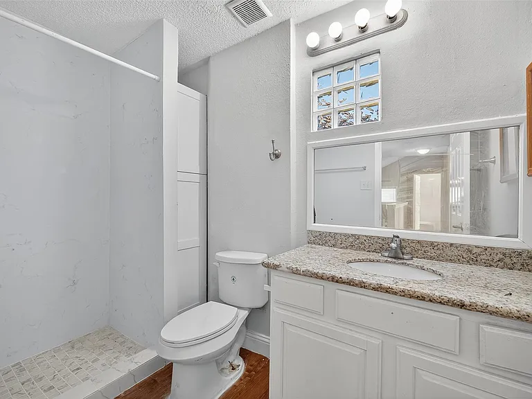 7711 Del Glen Ln — Photo 19