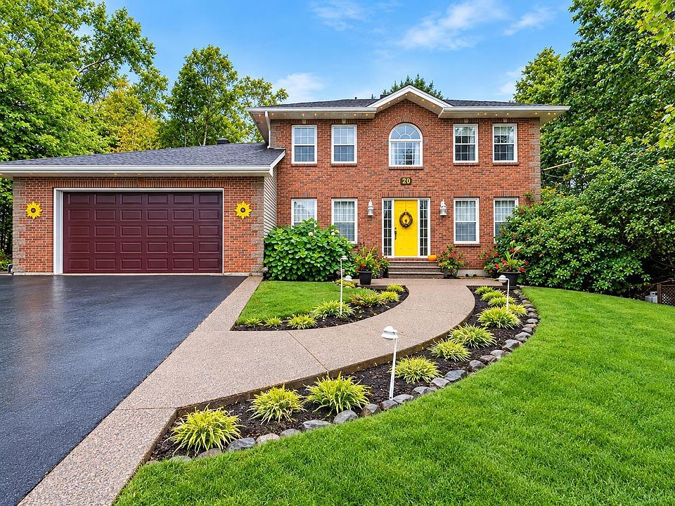 1st image of 20 Perry Ct