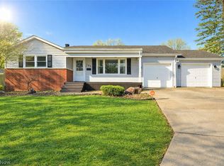 203 Aldrich Rd, Austintown, OH 44515