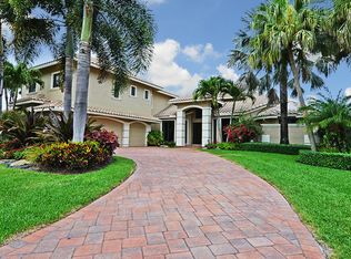 7243 Valencia Dr, Boca Raton, FL 33433