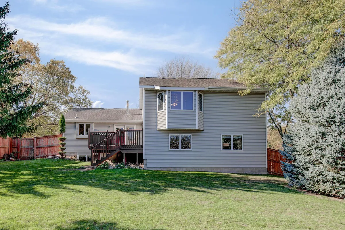 Building Photo - 4506 Stratford Ln NW