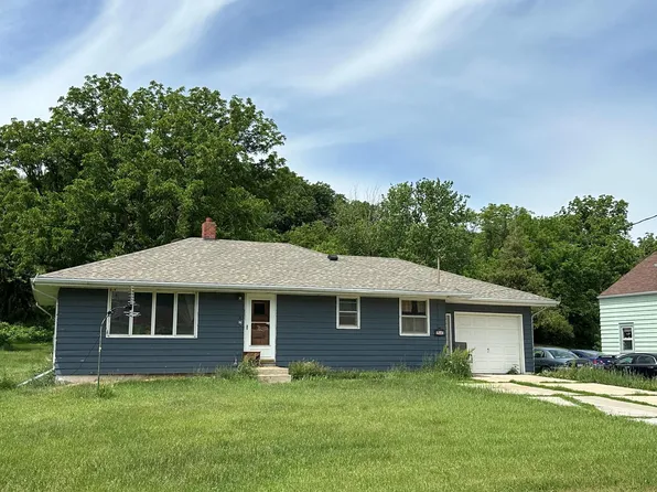 246 Grant St S, Lake Benton, MN 56149
