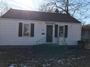 881 E Como Ave, Columbus, OH 43224