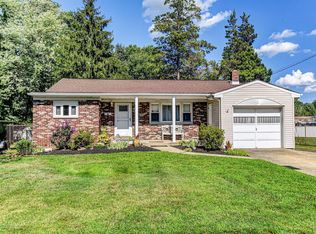 34 Colby Ln, Hazlet, NJ 07730