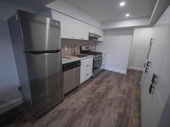 4th image of 856 Bronson Ave #772232