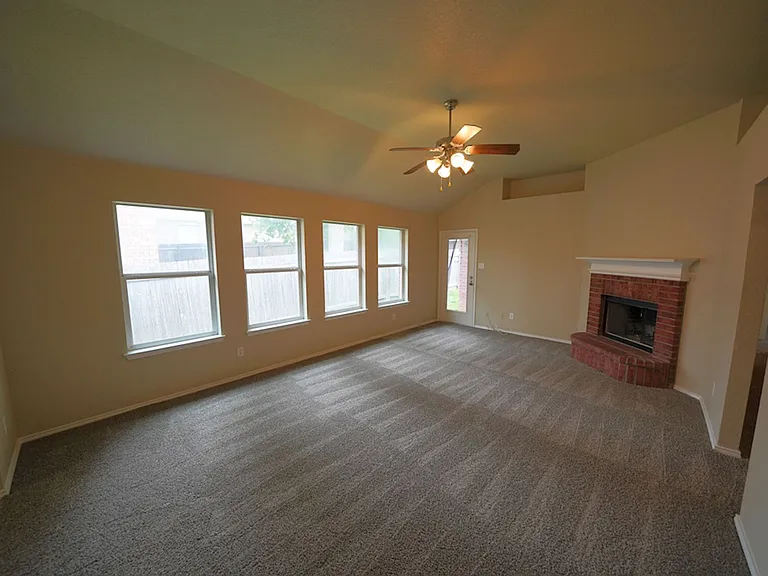 6534 Ithaca Fls — Photo 10
